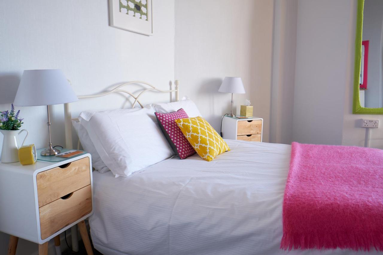 Corner Beech House Гостевой дом