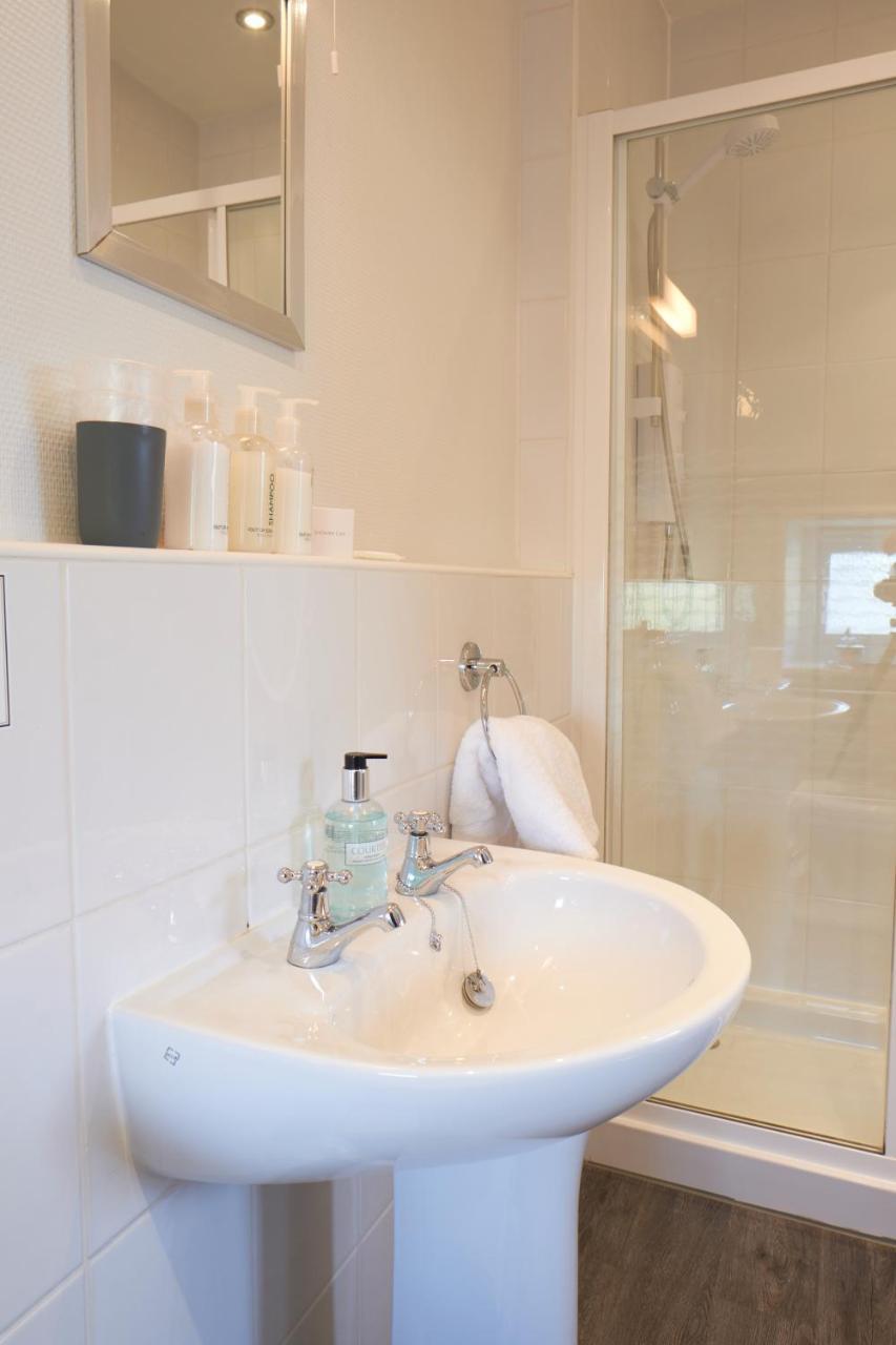 Гостевой дом Corner Beech House Грейндж-овер-Сандс